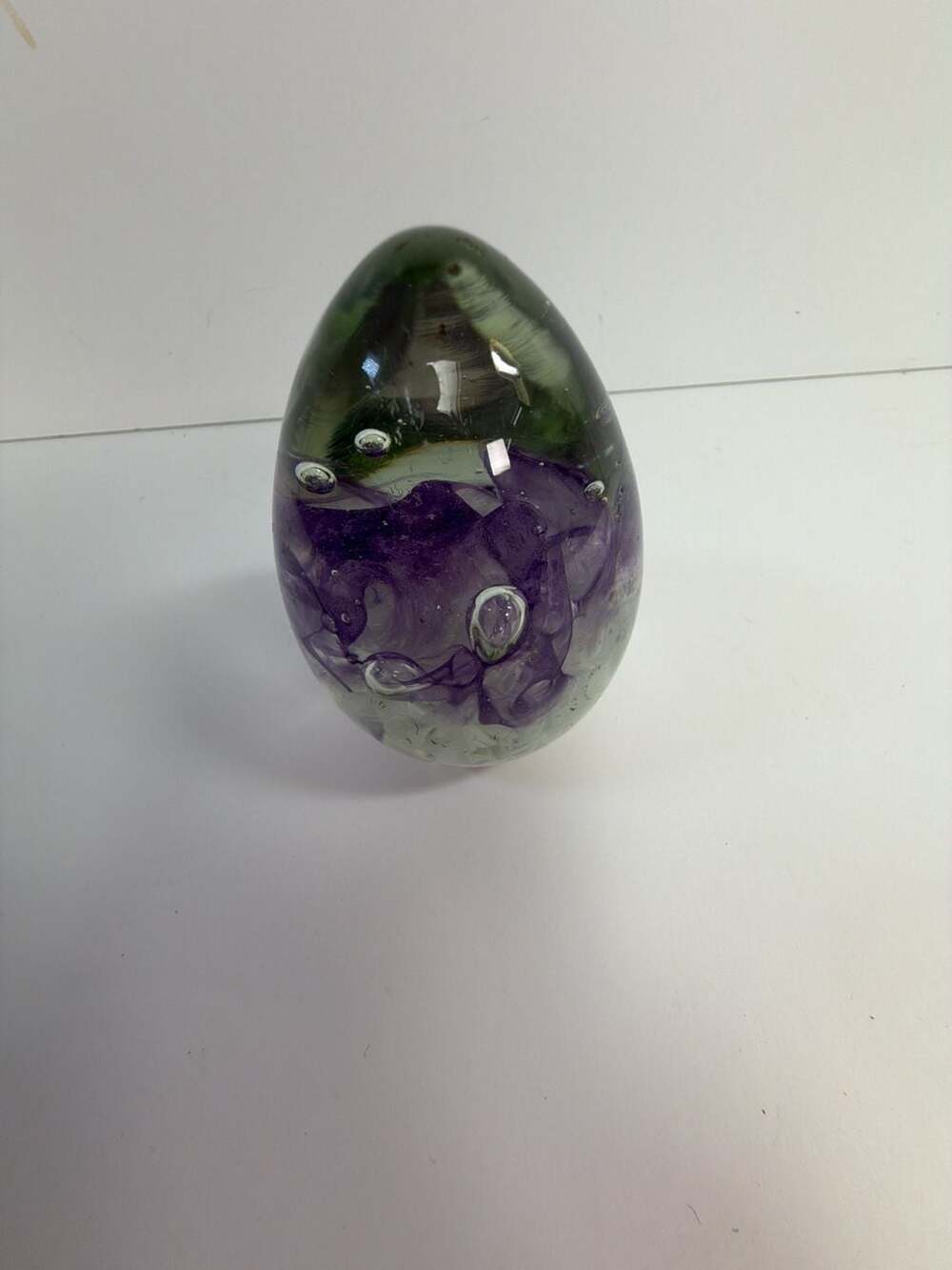 Vintage Vines‎ Studio Hand-Blown Art Glass Egg Paperweight, Purple Swirl